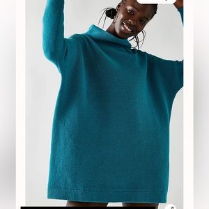 Free People Ottoman Slouchy Tunic PERFECT FOR WINTER ❄️
